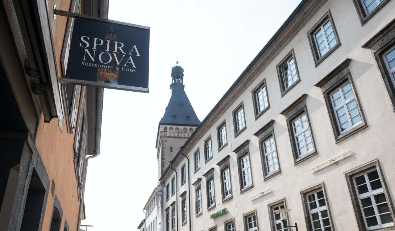 Spiranova Restaurant Und Hotel Buitenkant foto